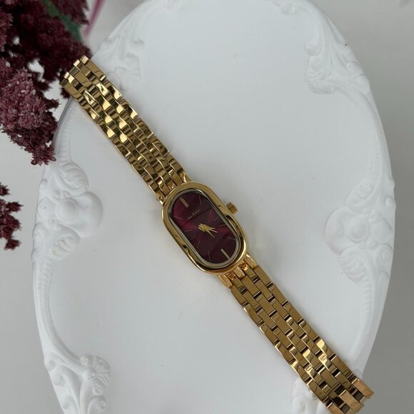 SKU0519 Gold burgundy cherry red mini watch metal gold‎ bracelet + in a gift box main image 4